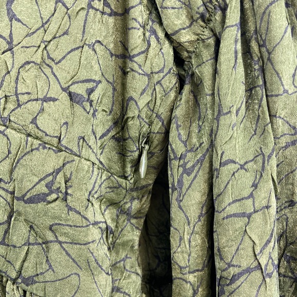 Disturbia Arda Virago Sleeve Mini Dress Olive Green Womens US 6 - Picture 7 of 13